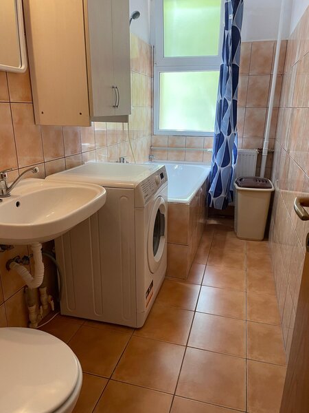 Drumul Taberei garsoniera 34 mp zona Valea Argesului